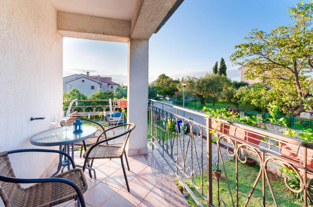 Apartment Zdenko Rovinj Buitenkant foto