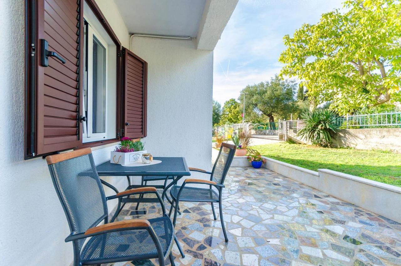 Apartment Zdenko Rovinj Buitenkant foto