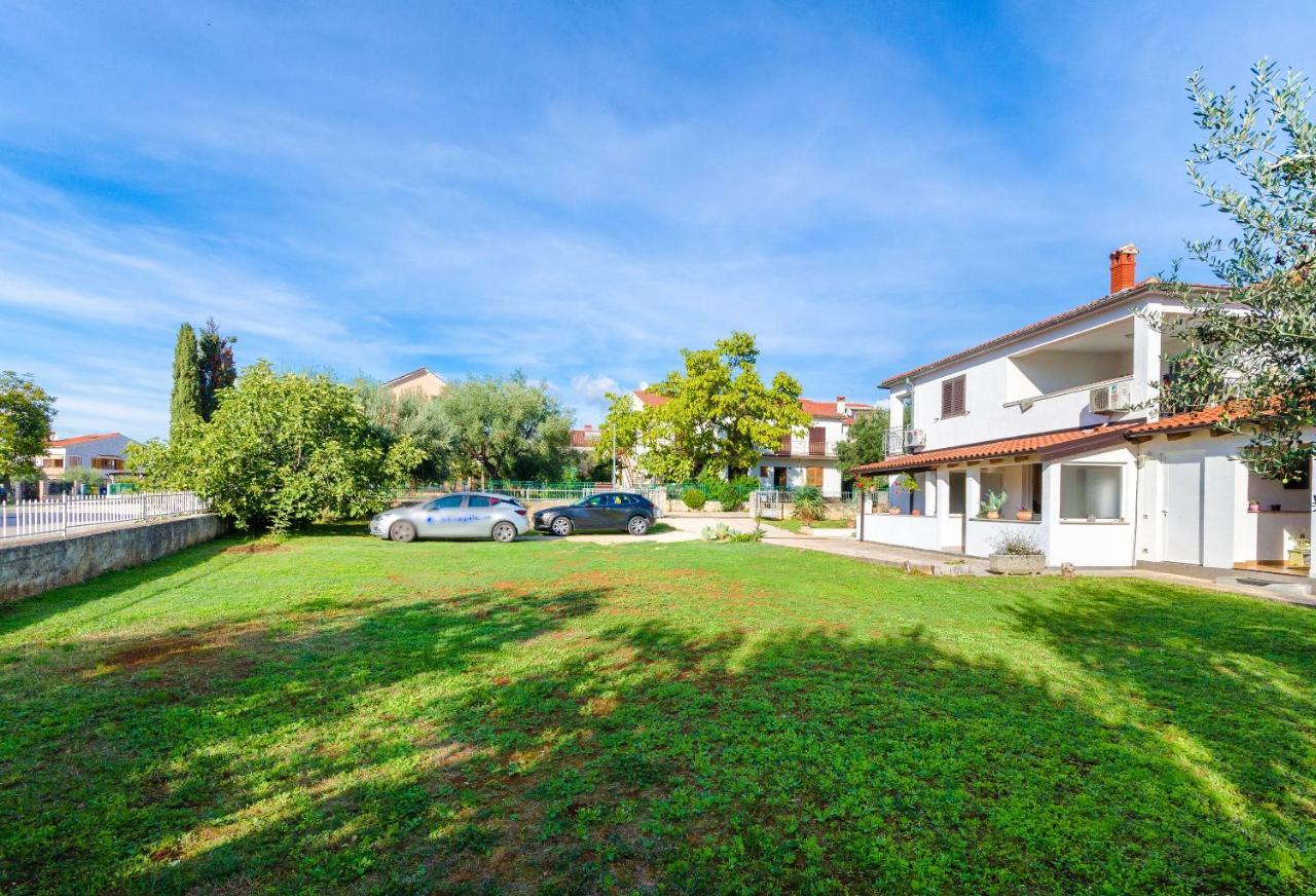 Apartment Zdenko Rovinj Buitenkant foto