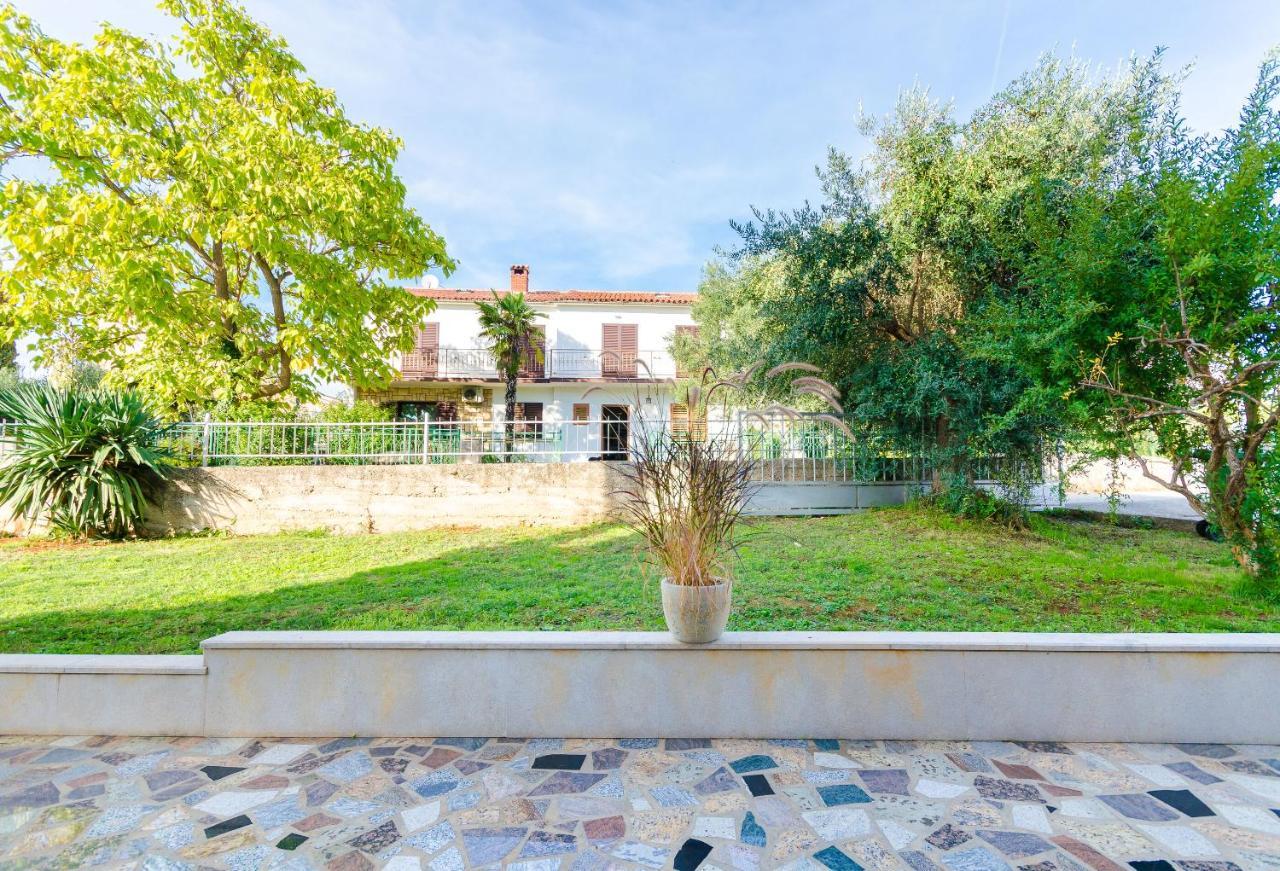 Apartment Zdenko Rovinj Buitenkant foto