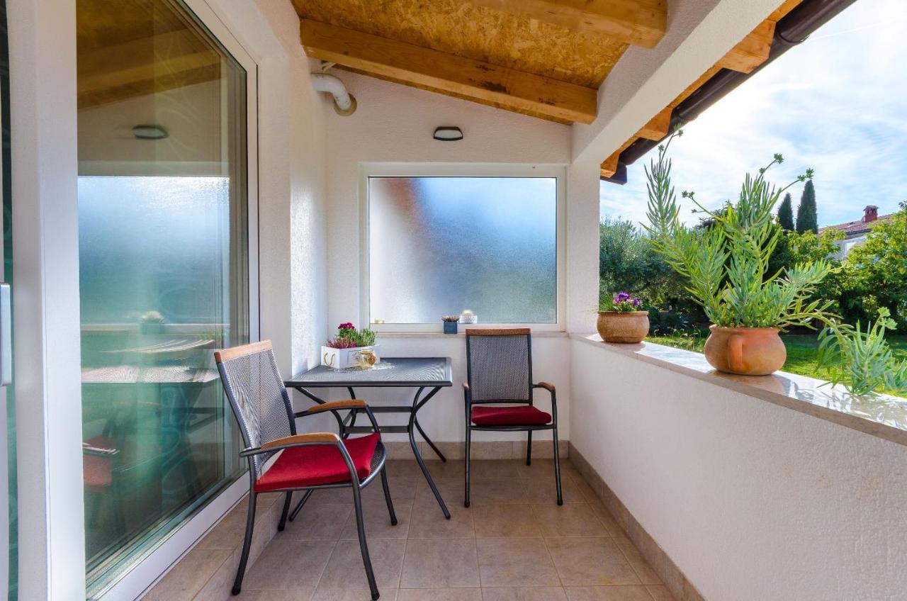 Apartment Zdenko Rovinj Buitenkant foto