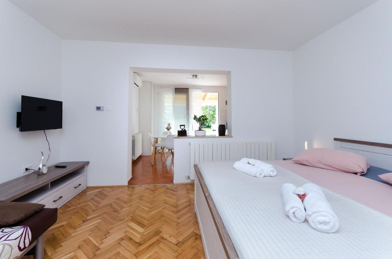 Apartment Zdenko Rovinj Buitenkant foto