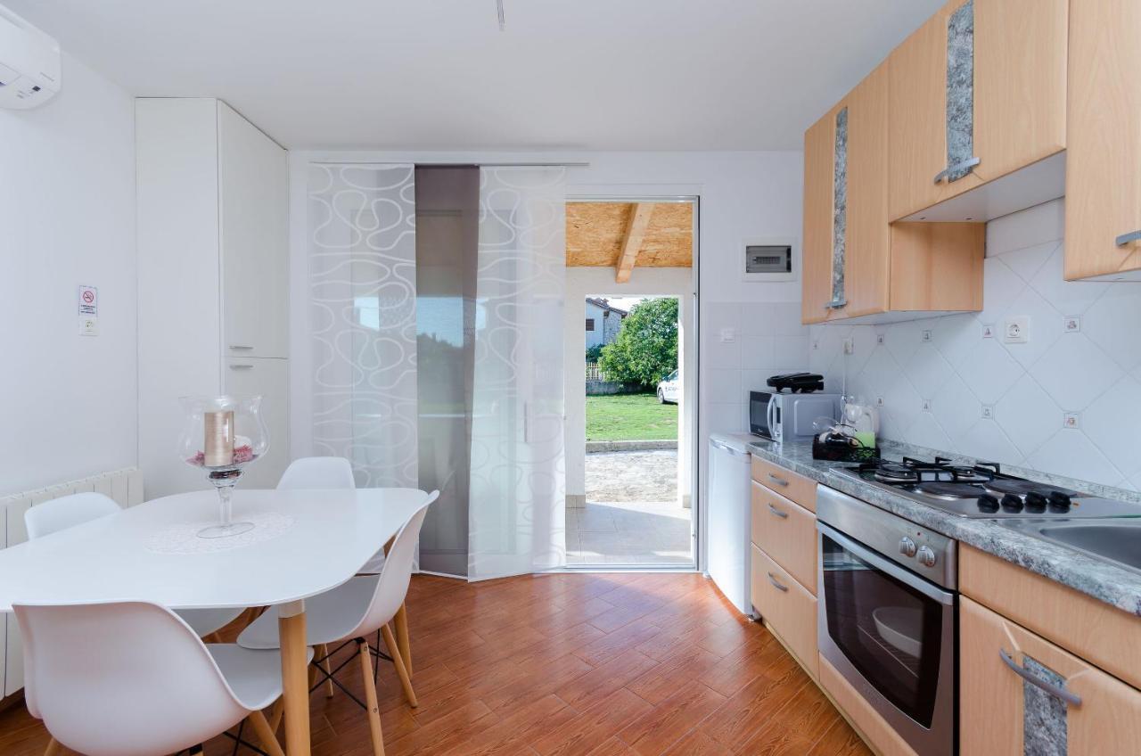 Apartment Zdenko Rovinj Buitenkant foto