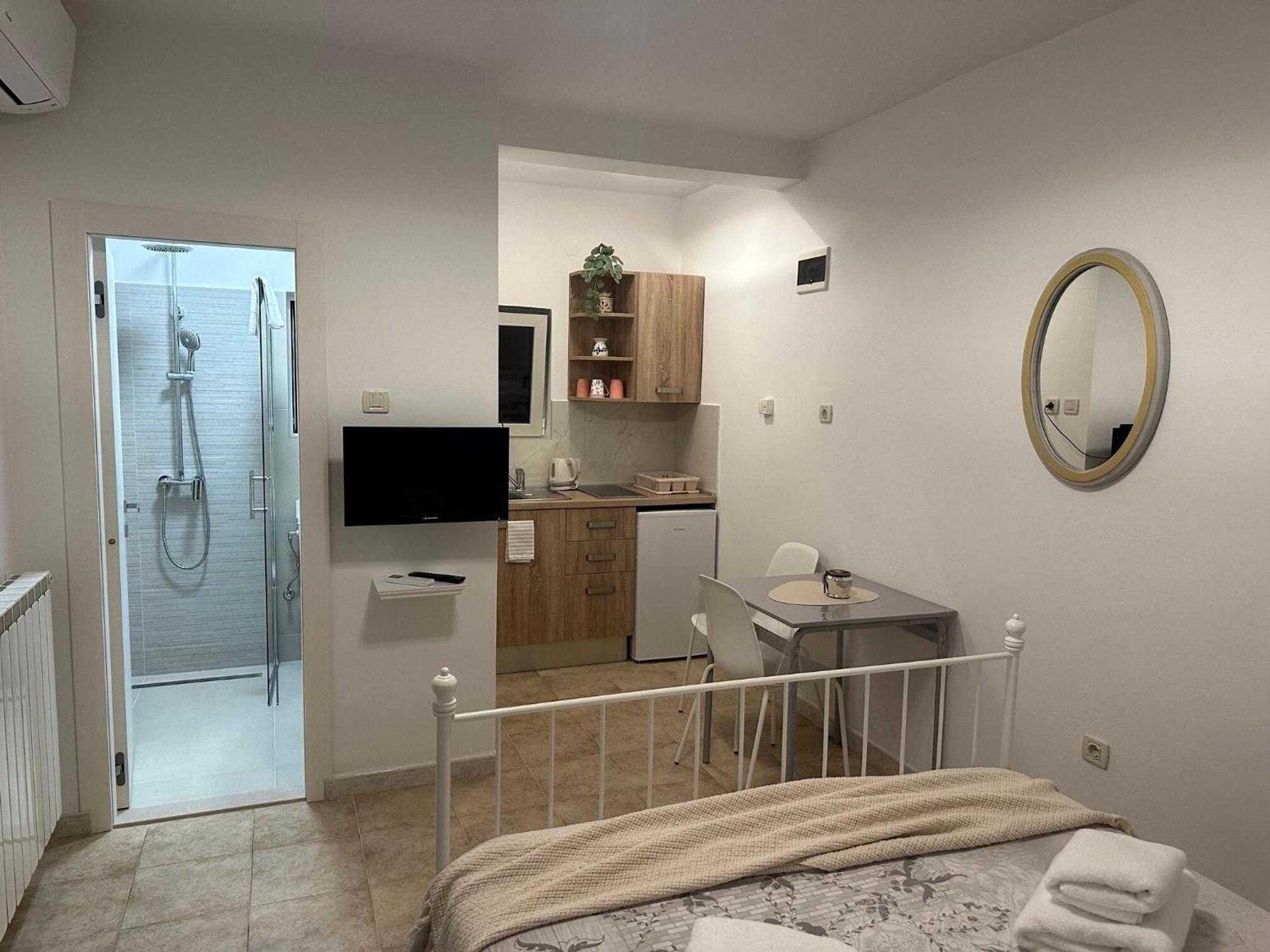 Apartment Zdenko Rovinj Buitenkant foto